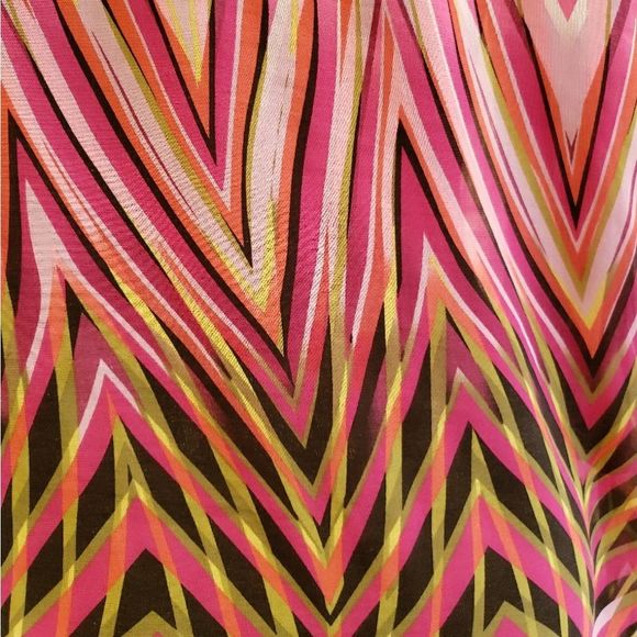 Black Rainn Open Drape Front Blouce - Picture 5 of 5